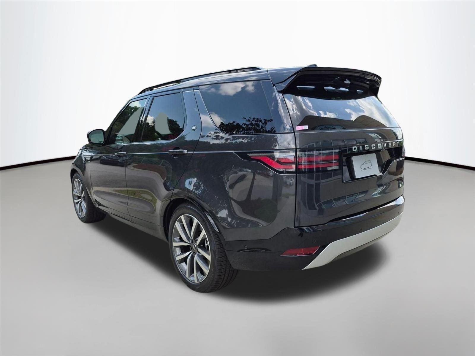 New 2026 Carpathian Grey Premium Metallic Land Rover Gemini Edition image 7
