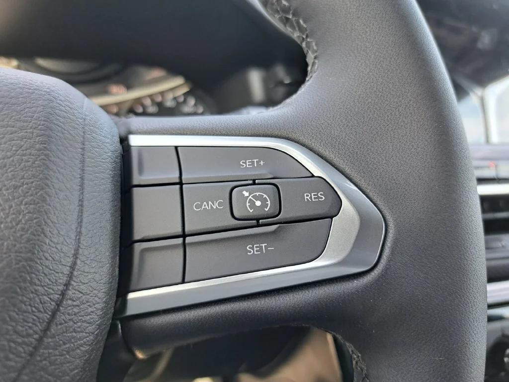 New 2026 Blue Jeep Latitude image 14