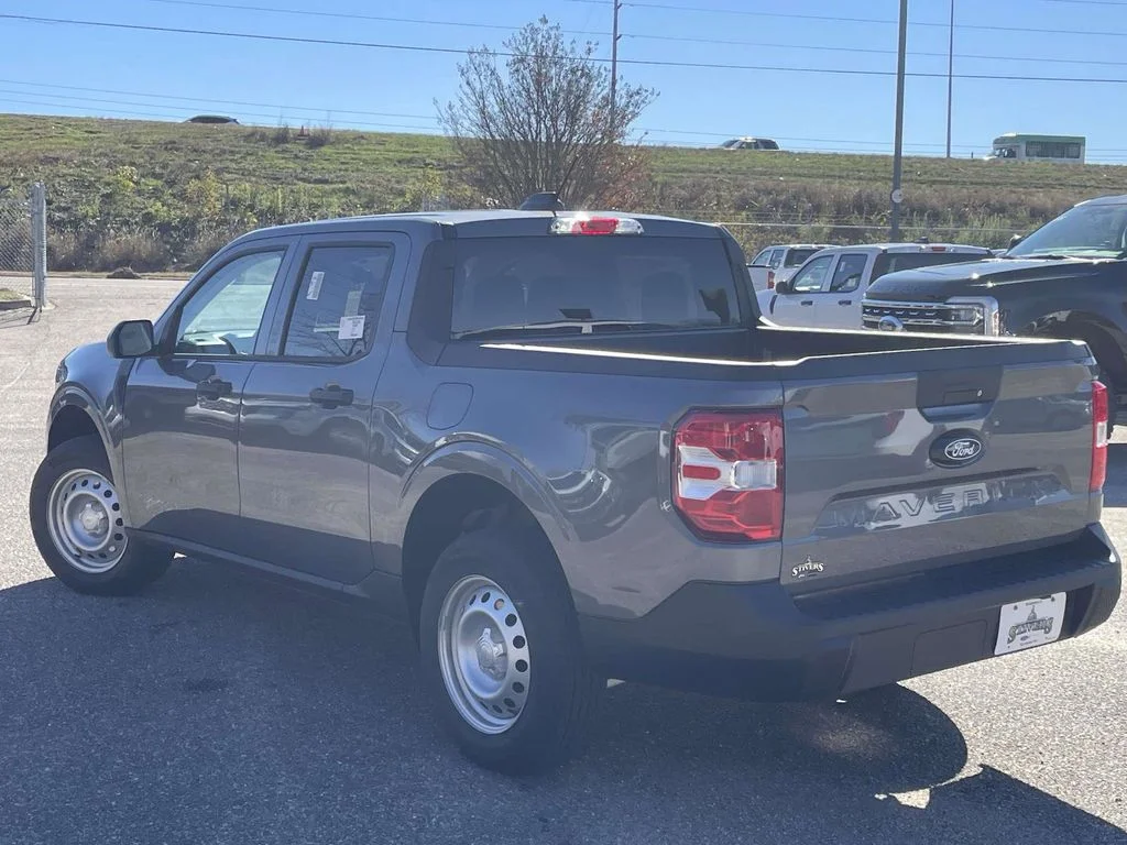 New 2026 Carbonized Gray Metallic Ford XL image 5