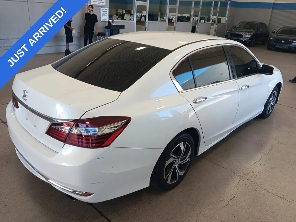 Used 2017 White Orchid Pearl Honda LX image 3