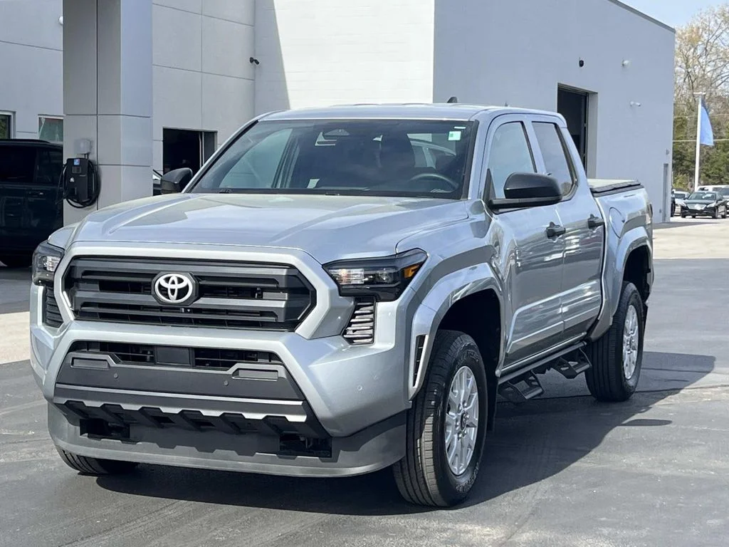 Used 2024 Celestial Silver Metallic Toyota SR image 3