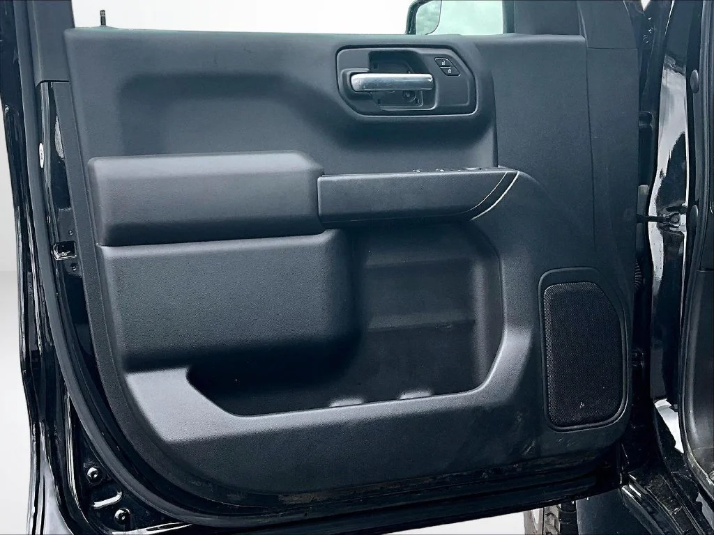 Used 2021 Black Chevrolet Custom Trail Boss image 23