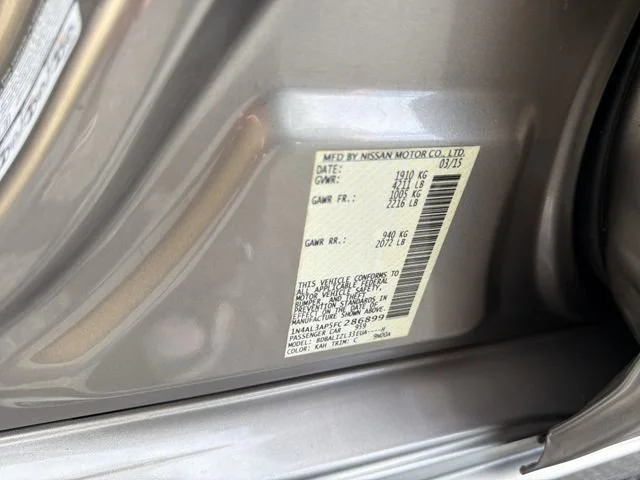 Used 2015  Nissan 2.5 SV image 33