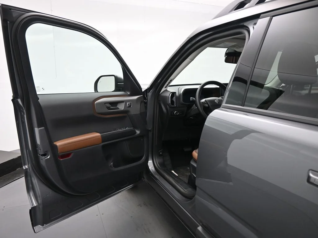 New 2025 Carbonized Gray Metallic Ford Outer Banks image 8