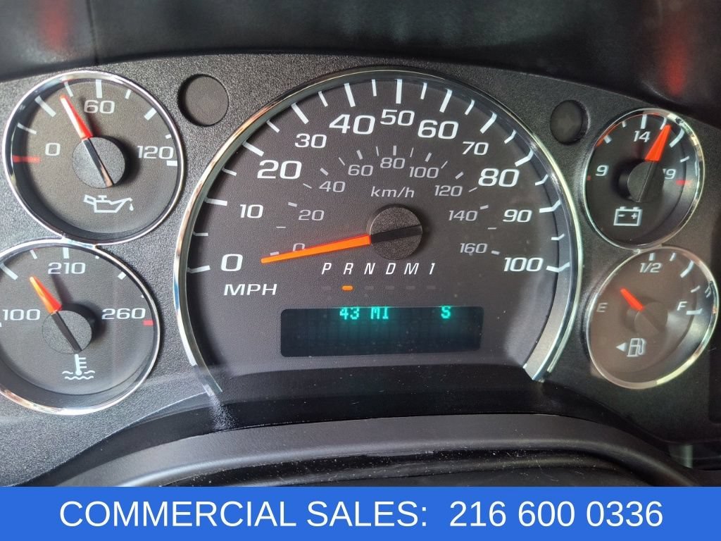 2025 Chevrolet Express Cargo Work Van - Photo 29