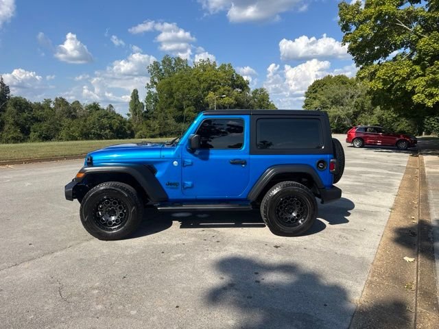 Used 2021 Blue Jeep Sport image 4