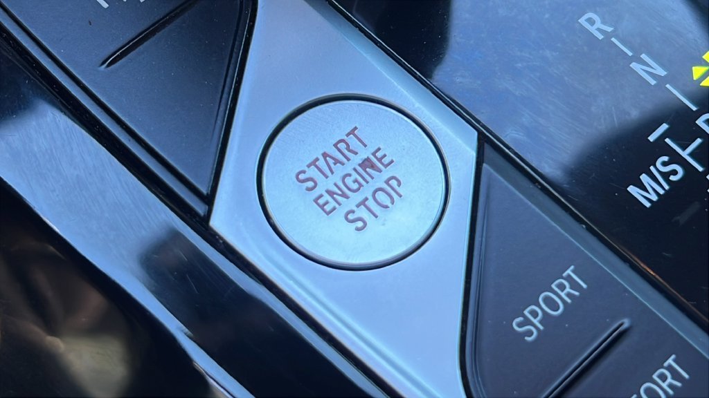 Used 2022 Black BMW M40i image 29