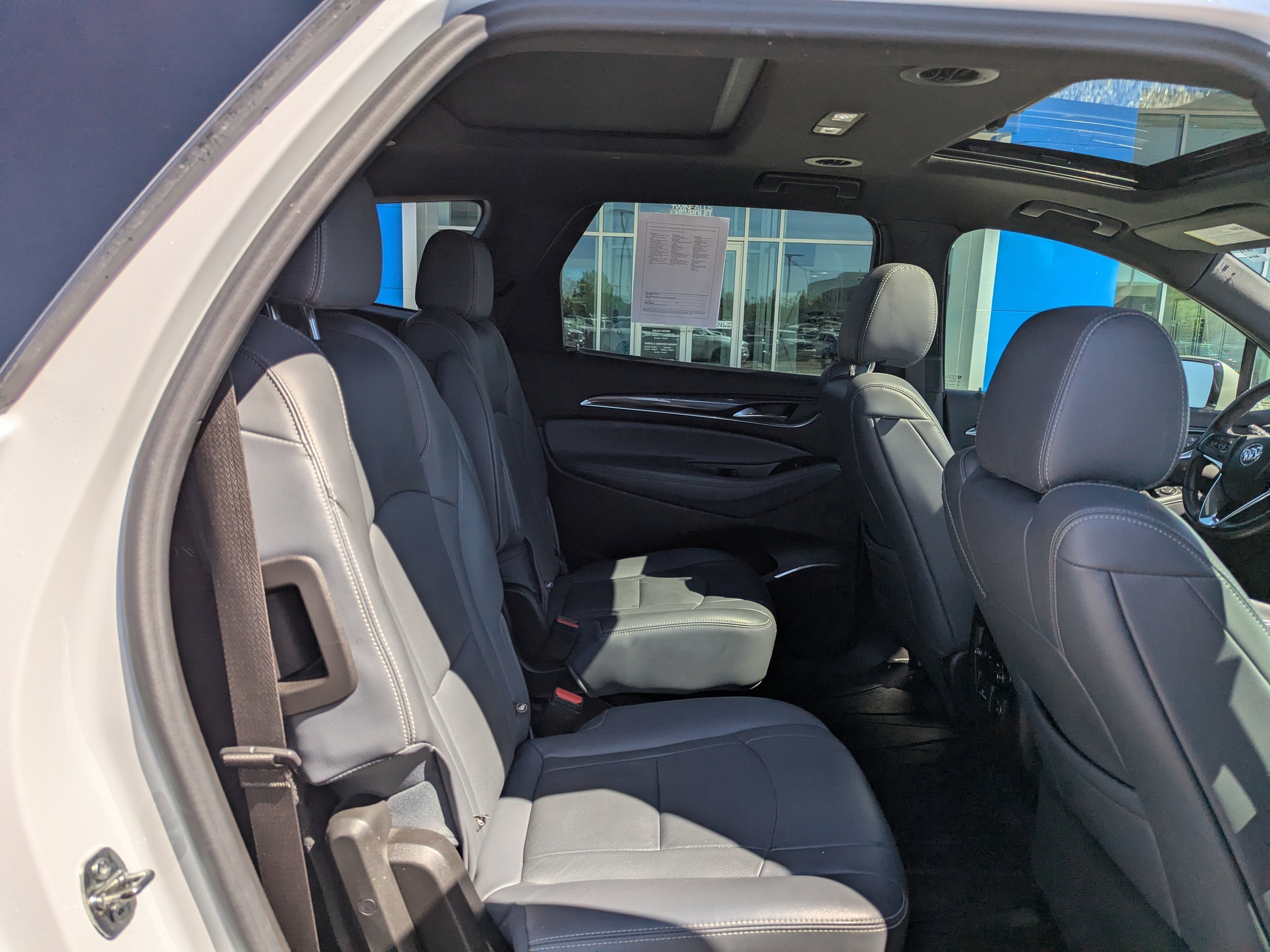 2022 Buick Enclave Essence - Photo 40