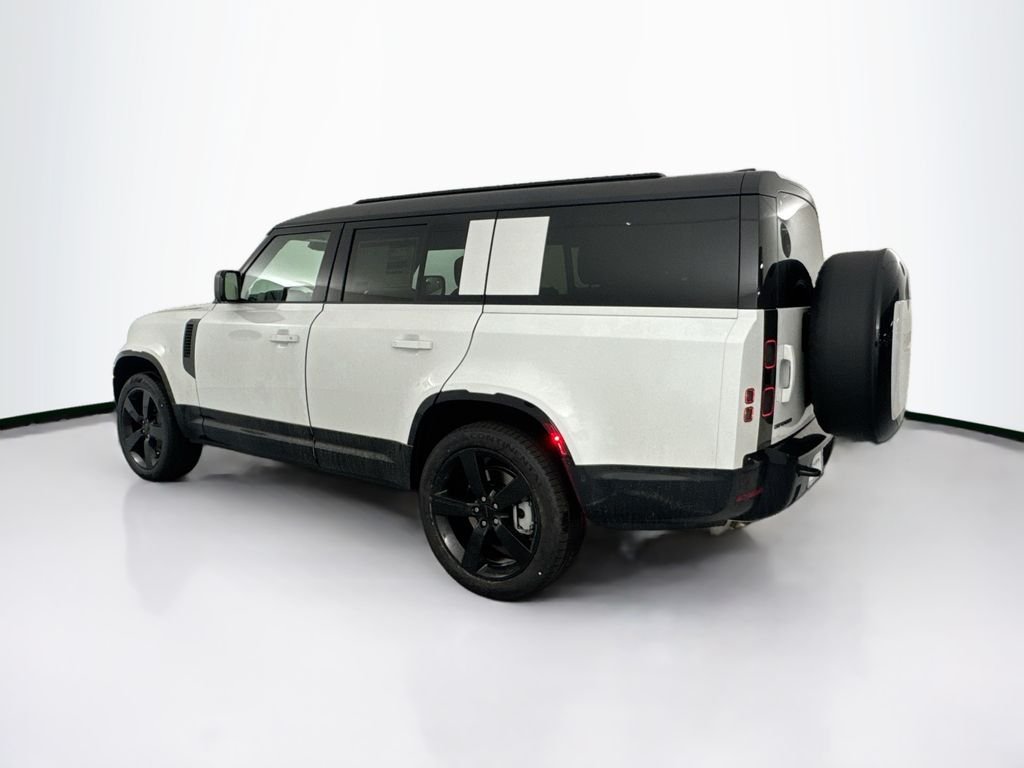 2026 Land Rover Defender X-Dynamic SE - Photo 7