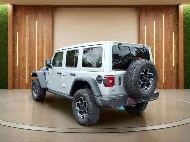 Used 2023 Silver Jeep Rubicon 4xe image 29