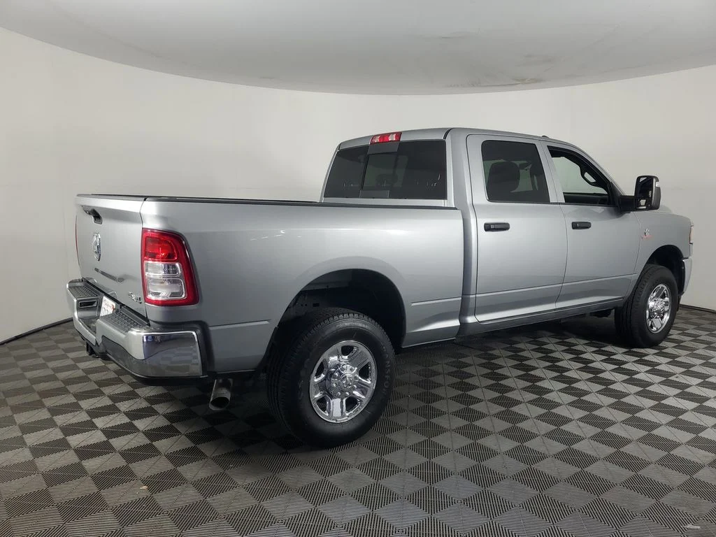 Used 2023 Silver Ram Tradesman image 4