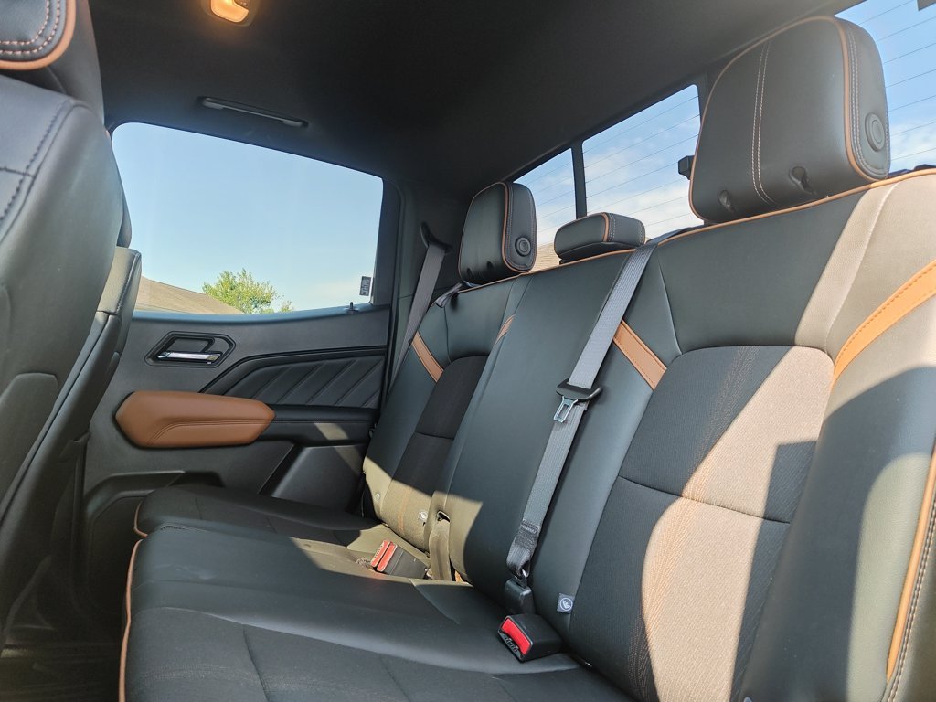 Used 2023 Yellow GMC AT4 image 14