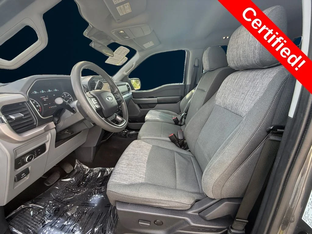 Used 2023 Gray Ford XLT image 10