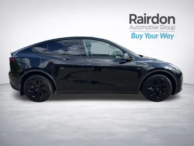 Used 2022 Black Tesla Long Range image 8