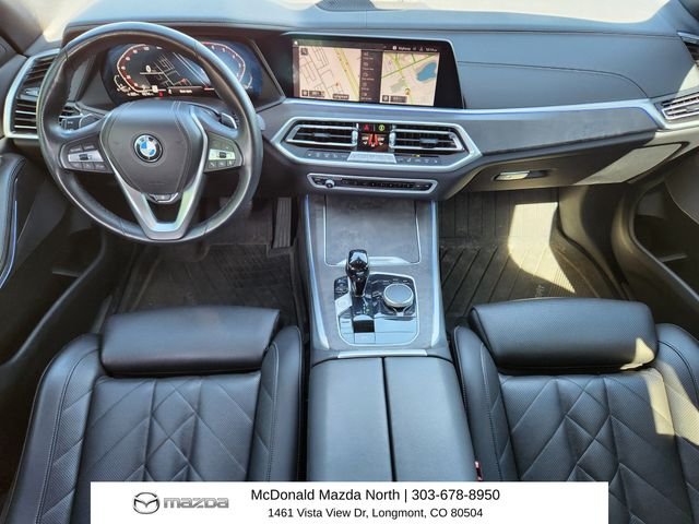 Used 2023 Gray BMW xDrive40i image 10
