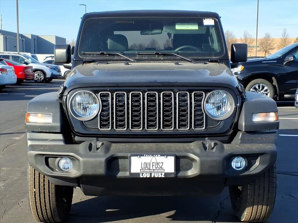 New 2026 Black Clear-Coat Exterior Paint Jeep Sport image 23