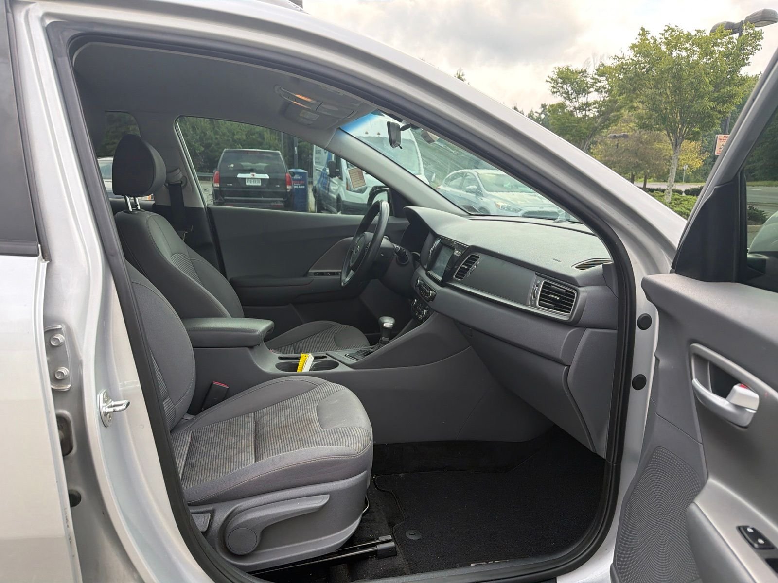 Used 2019 Gray Kia LX image 27