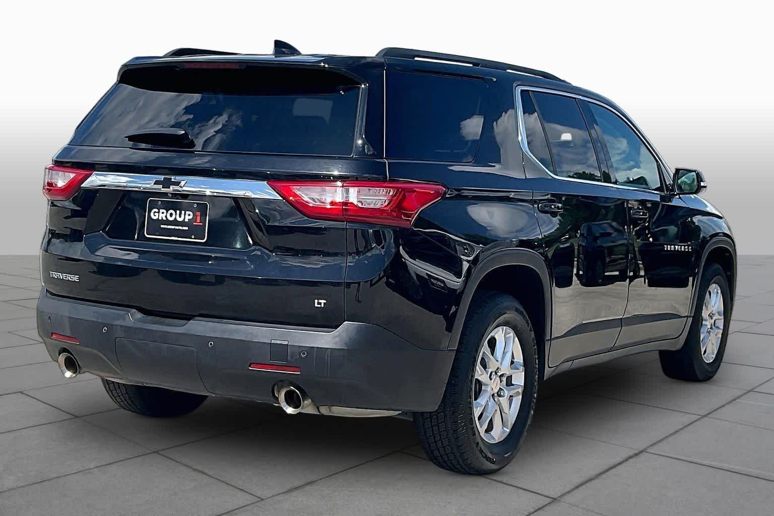 Used 2020 Mosaic Black Metallic Chevrolet LT Leather image 13
