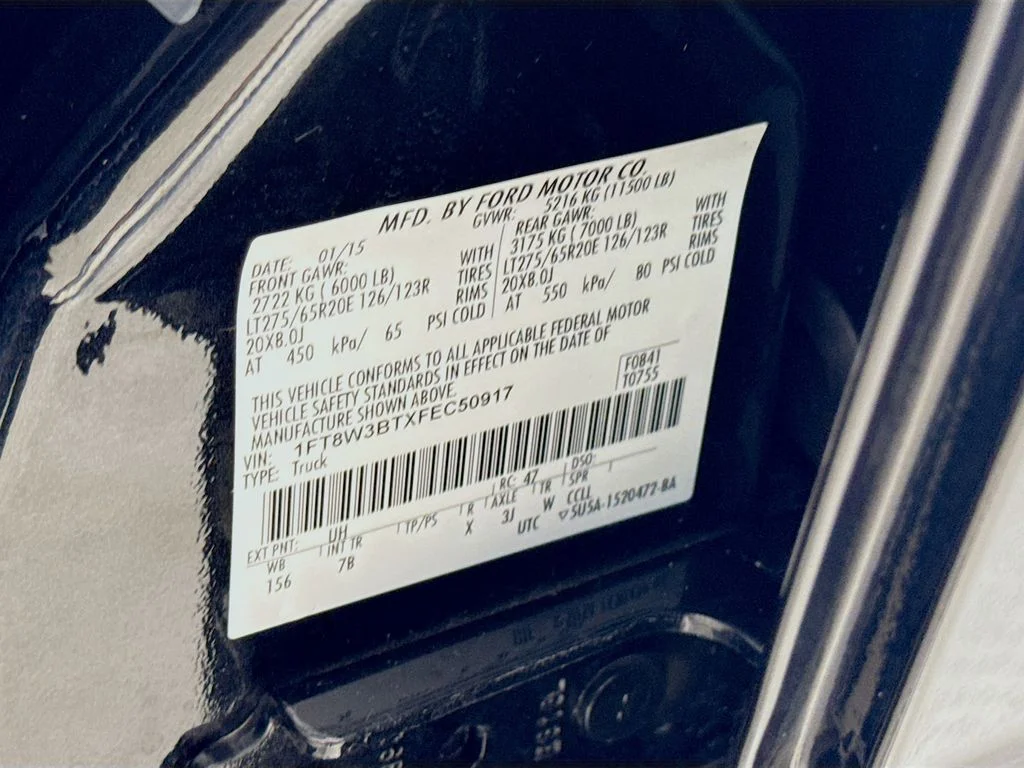 Used 2015 Tuxedo Black Metallic Ford Platinum image 33