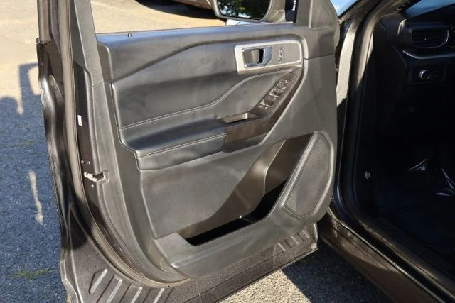 Used 2020 Magnetic Ford XLT image 8