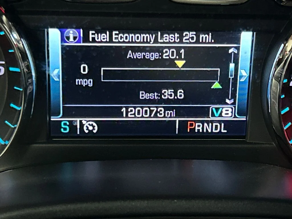 Used 2018 Silver GMC SLT image 24
