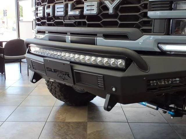 New 2026 Glacier Gray Metallic Tri-Coat Ford Lariat image 2