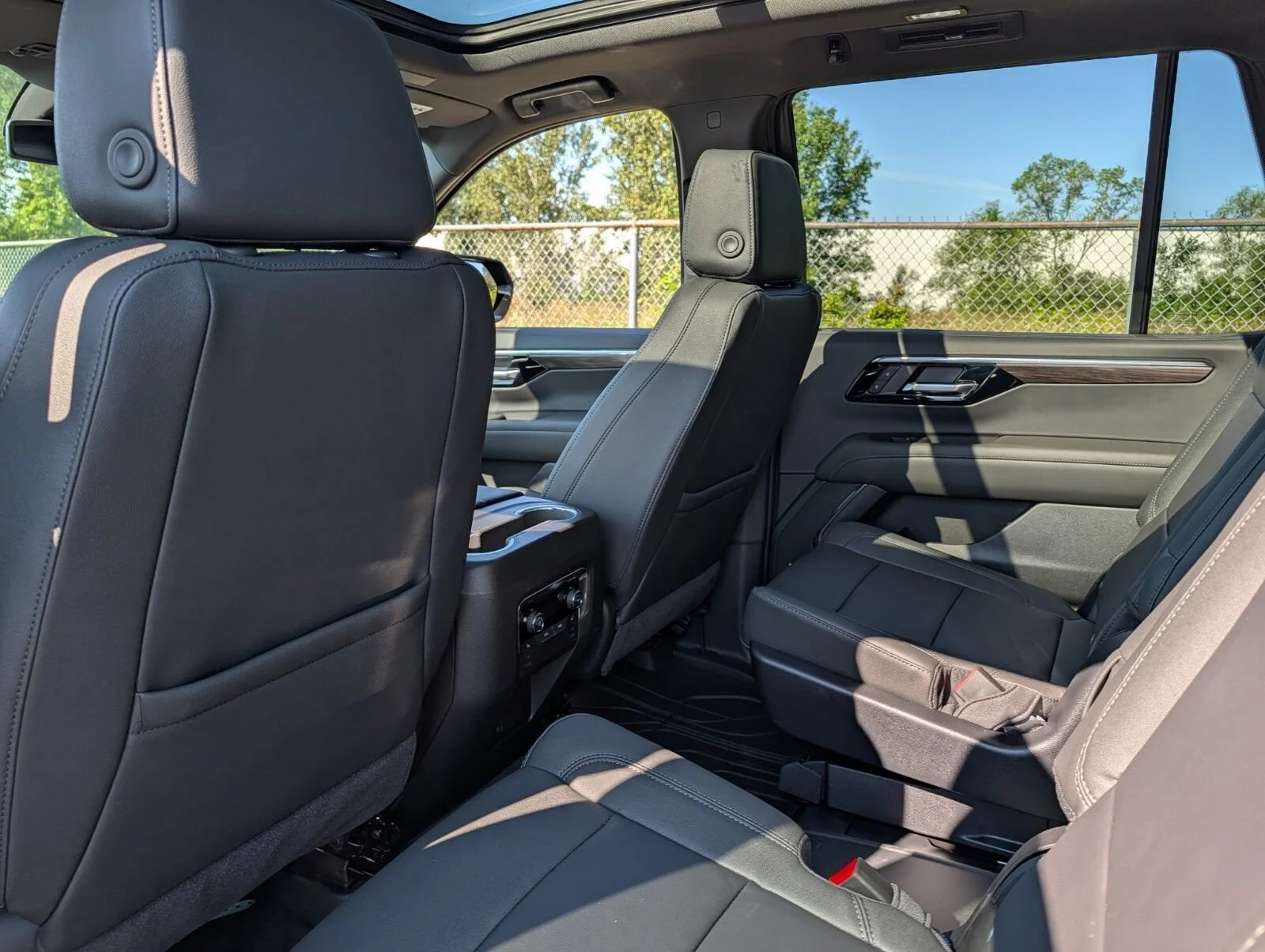 New 2026 Black Chevrolet Z71 image 28