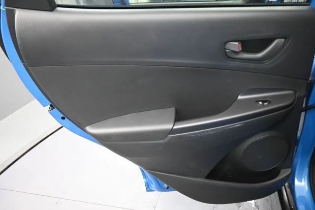 Used 2018 Blue Hyundai SEL image 18