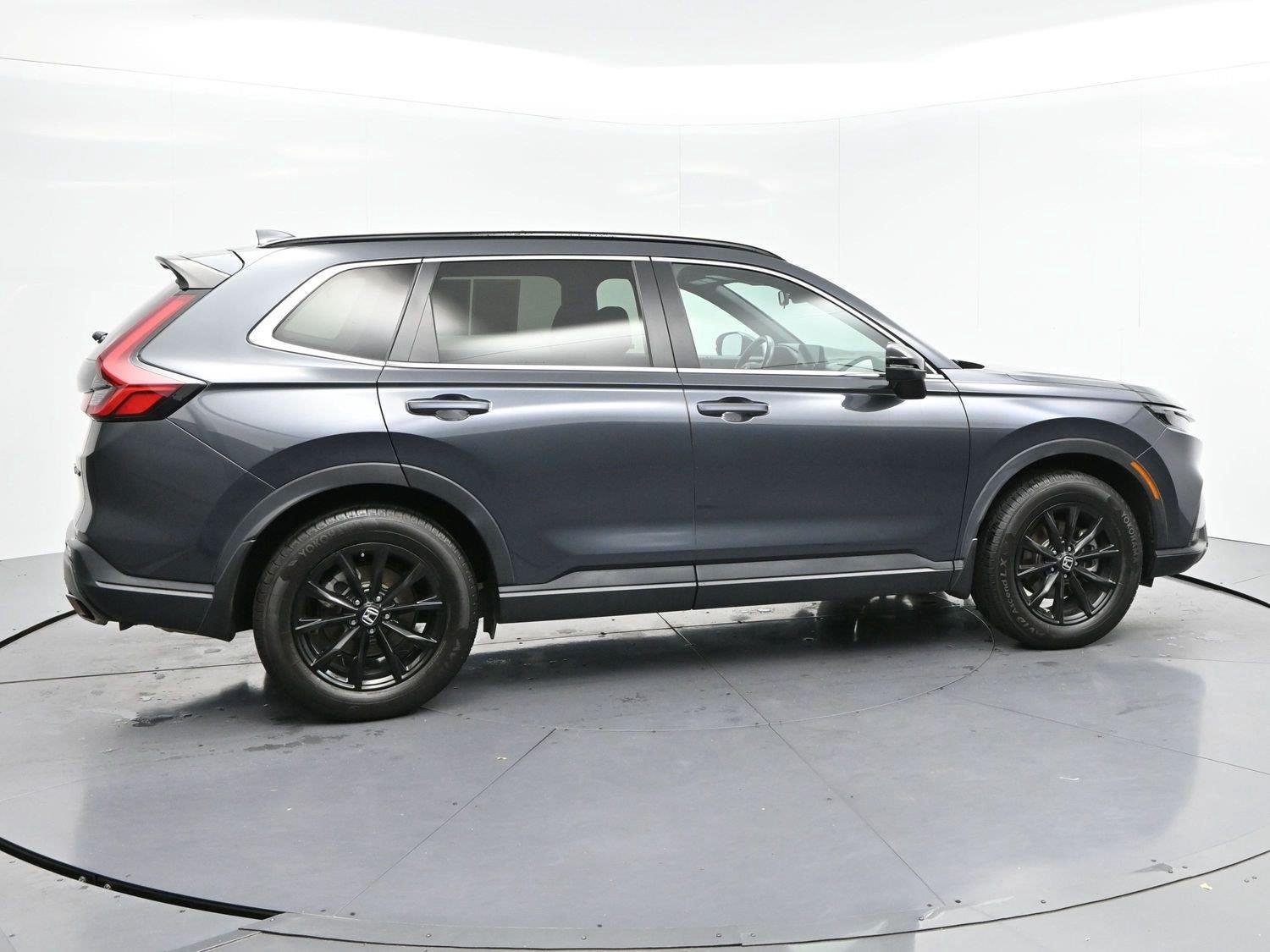 Used 2023 Gray Honda Sport image 8
