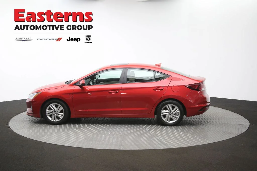 Used 2019 Red Hyundai Value Edition image 60