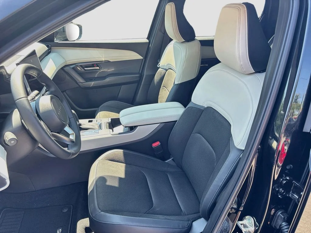 New 2026 Jet Black Mica Mazda 2.5 S Preferred AWD image 21