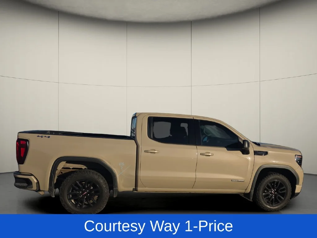 Used 2022 Beige GMC Elevation image 11