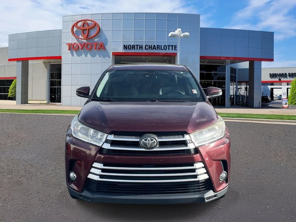 Used 2017 Red Toyota LE Plus image 2