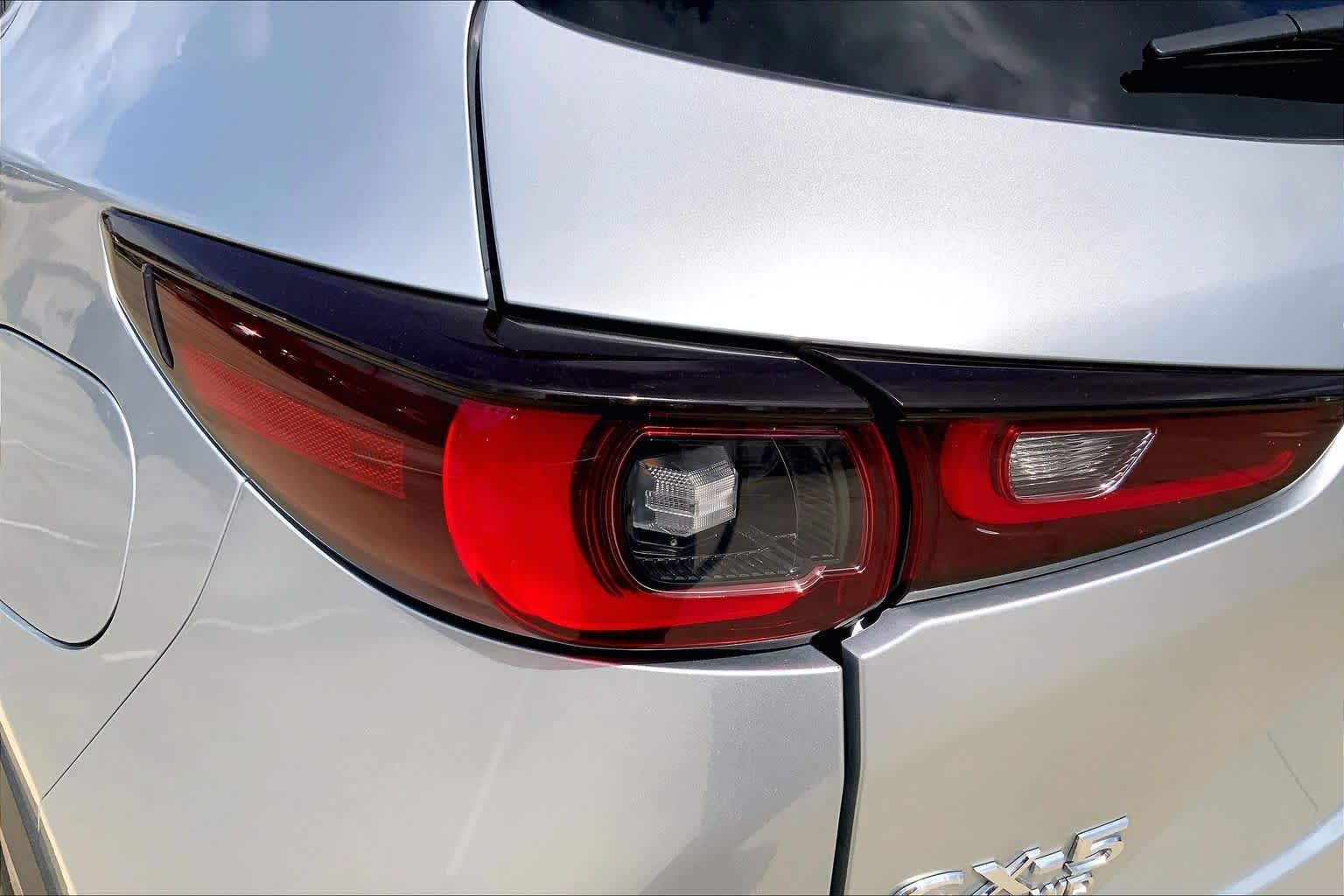 Used 2022 Sonic Silver Metallic Mazda 2.5 S Preferred Package image 29