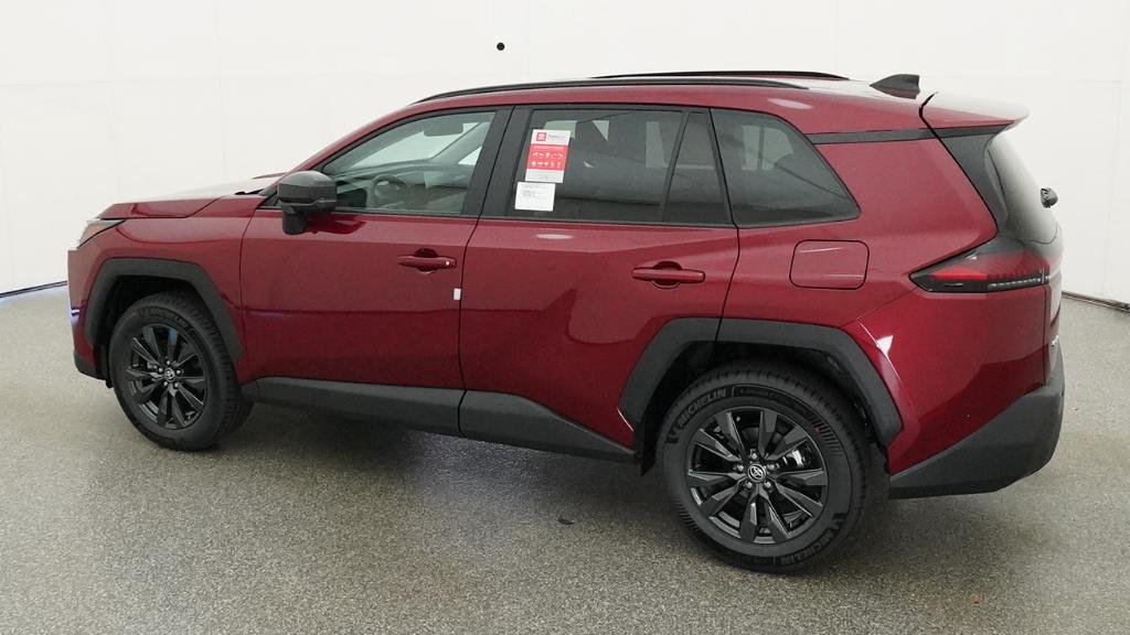 New 2026 Ruby Flare Pearl Toyota XLE Premium image 9