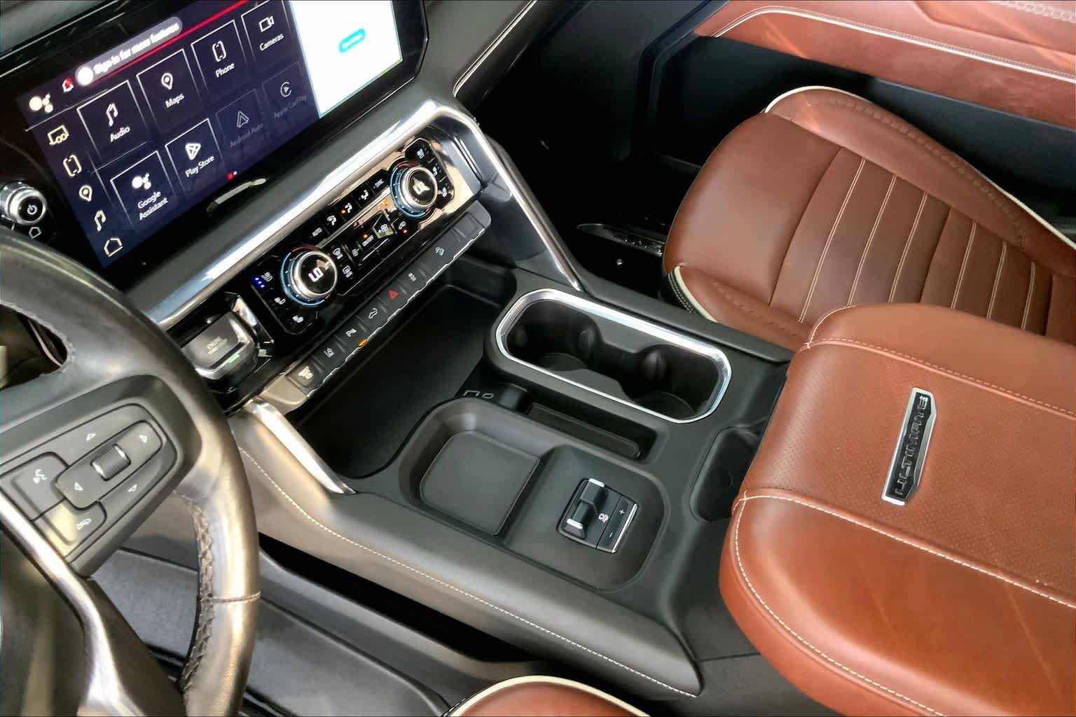 Used 2025 Onyx Black GMC Denali Ultimate image 17