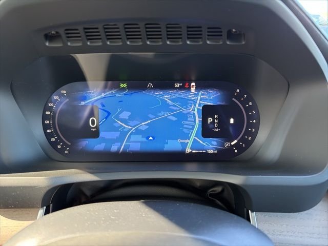 New 2026 Crystal White Volvo Plus image 18
