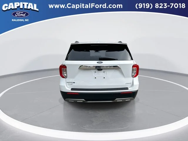 Used 2023 White Ford XLT image 7