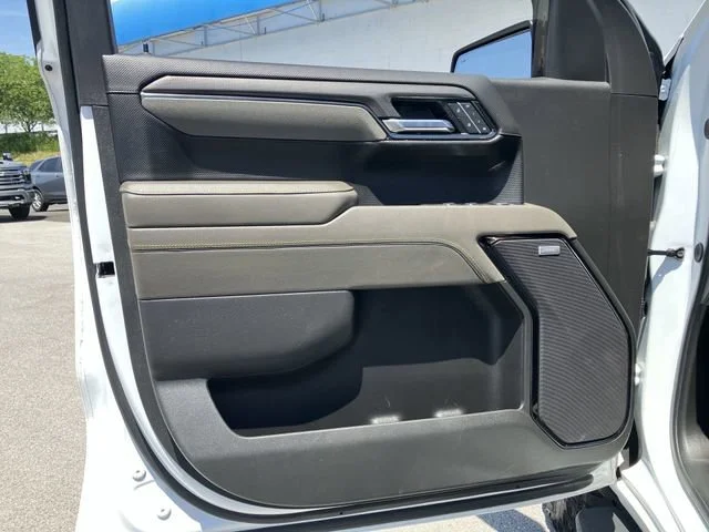 2025 Chevrolet Silverado 1500 ZR2 - Photo 23