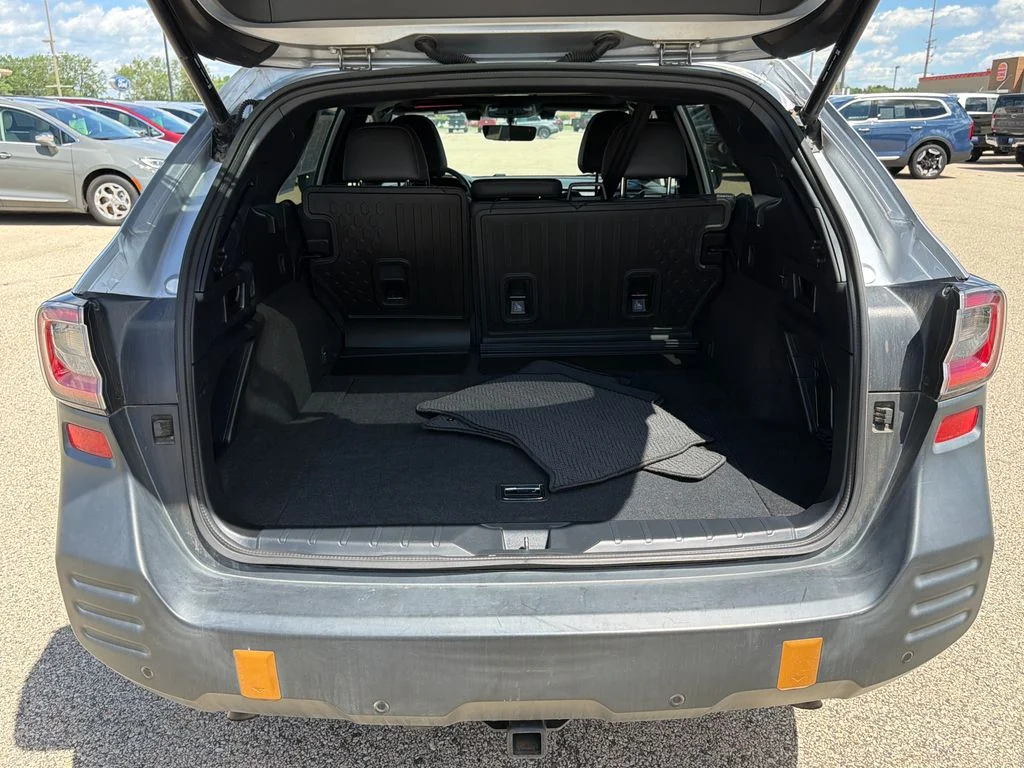 Used 2022 Ice Silver Metallic Subaru Wilderness image 22