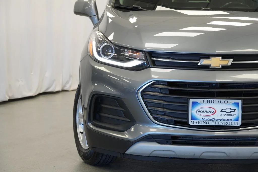 Used 2019 Gray Chevrolet LT image 32
