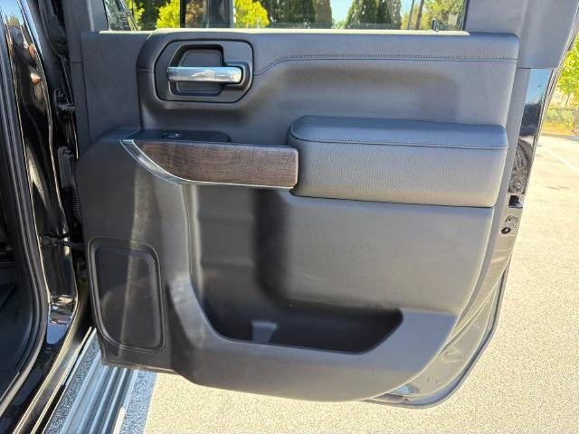 Used 2022 EBONY TWILIGHT METALLIC GMC Denali image 16