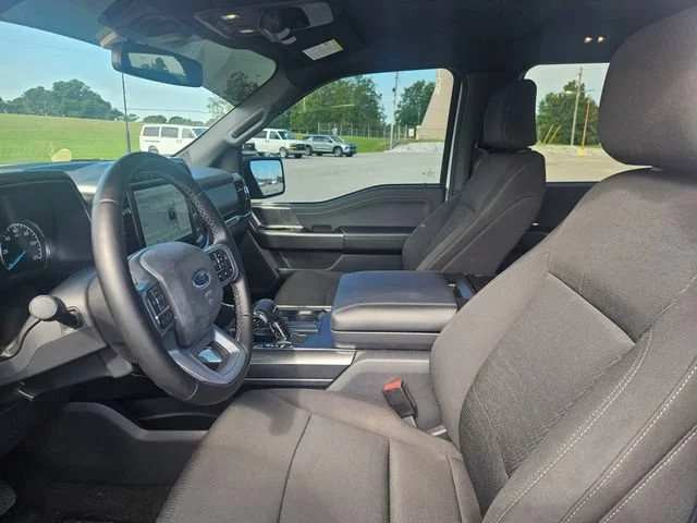 Used 2023 White Ford XL image 9