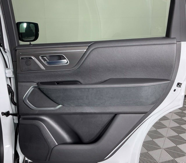 New 2027 White INFINITI LUXE image 26