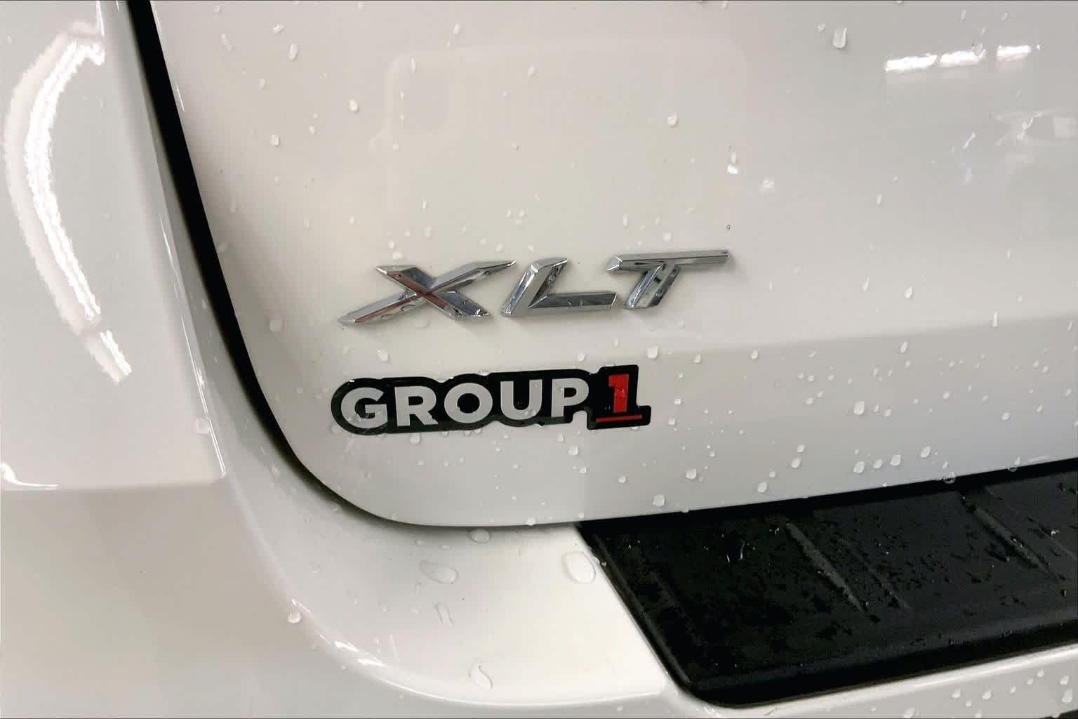 Used 2023 Star White Metallic Tri-Coat Ford XLT image 10