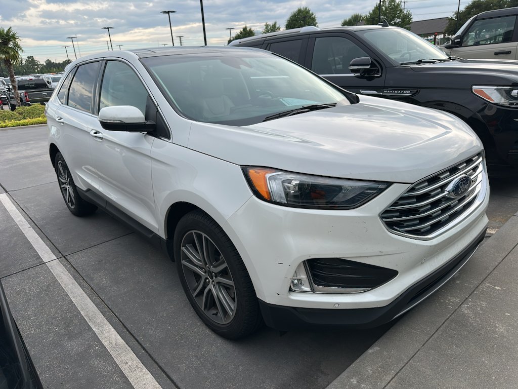 Used 2023 Star White Metallic Tri-Coat Ford Titanium image 2