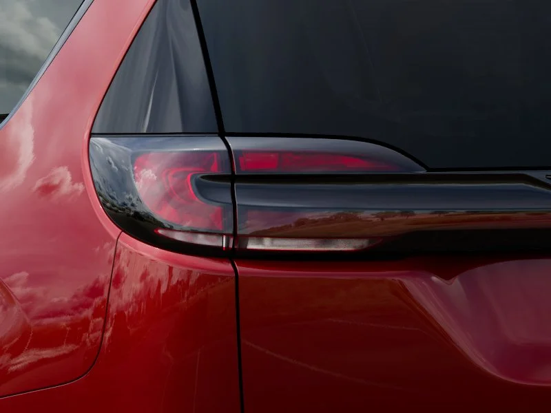 New 2027 Red Hot Pearl-Coat Exterior Paint Chrysler Select image 5