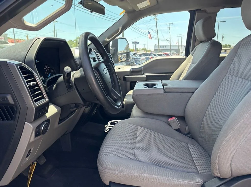 Certified Used 2018 Blue Ford XLT image 9