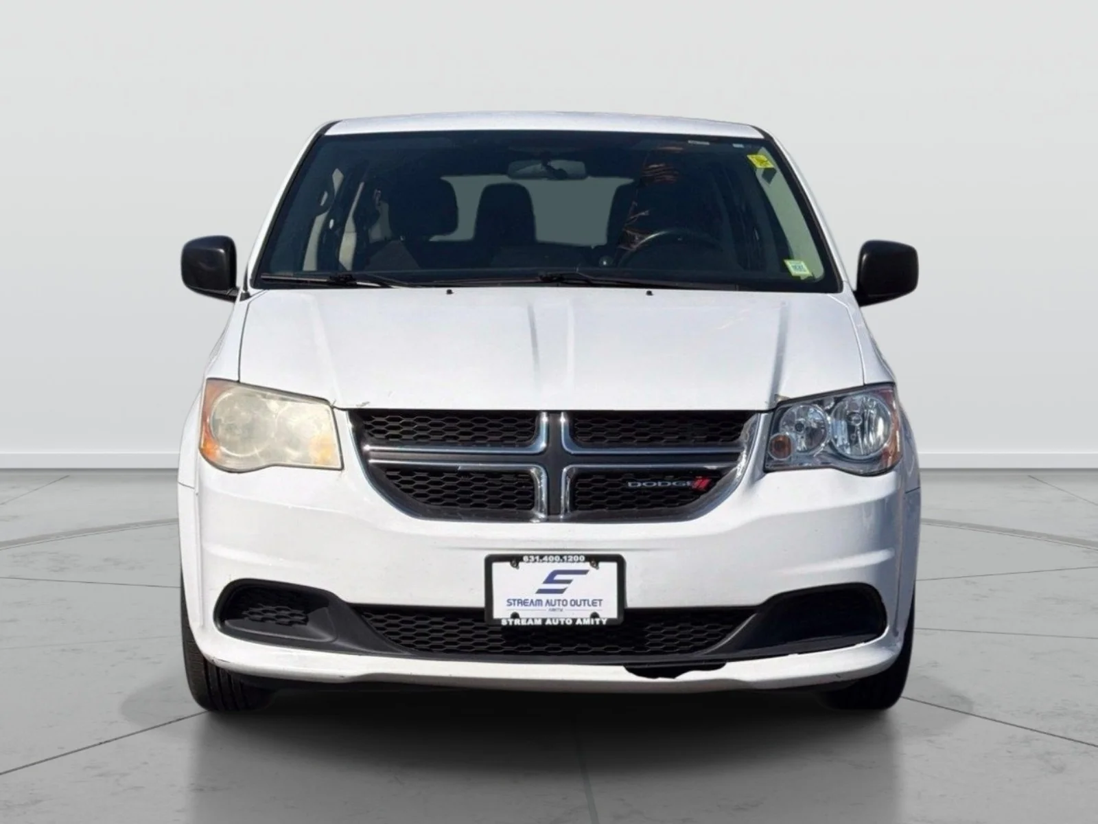 Used 2017 White Dodge SE image 2