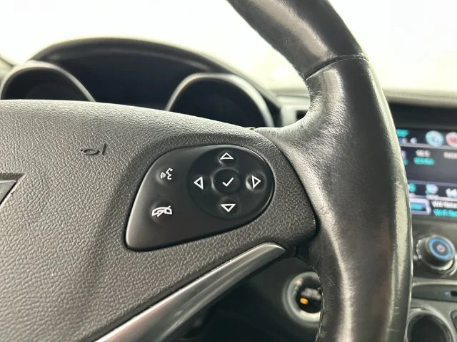 Used 2018 Blue Chevrolet Premier image 12